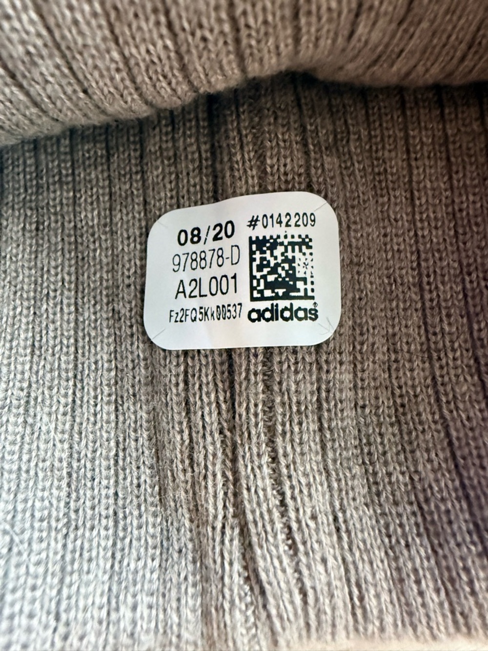 Adidas Taupe Beanie - Brand New Never Worn! - Picture 2 of 3